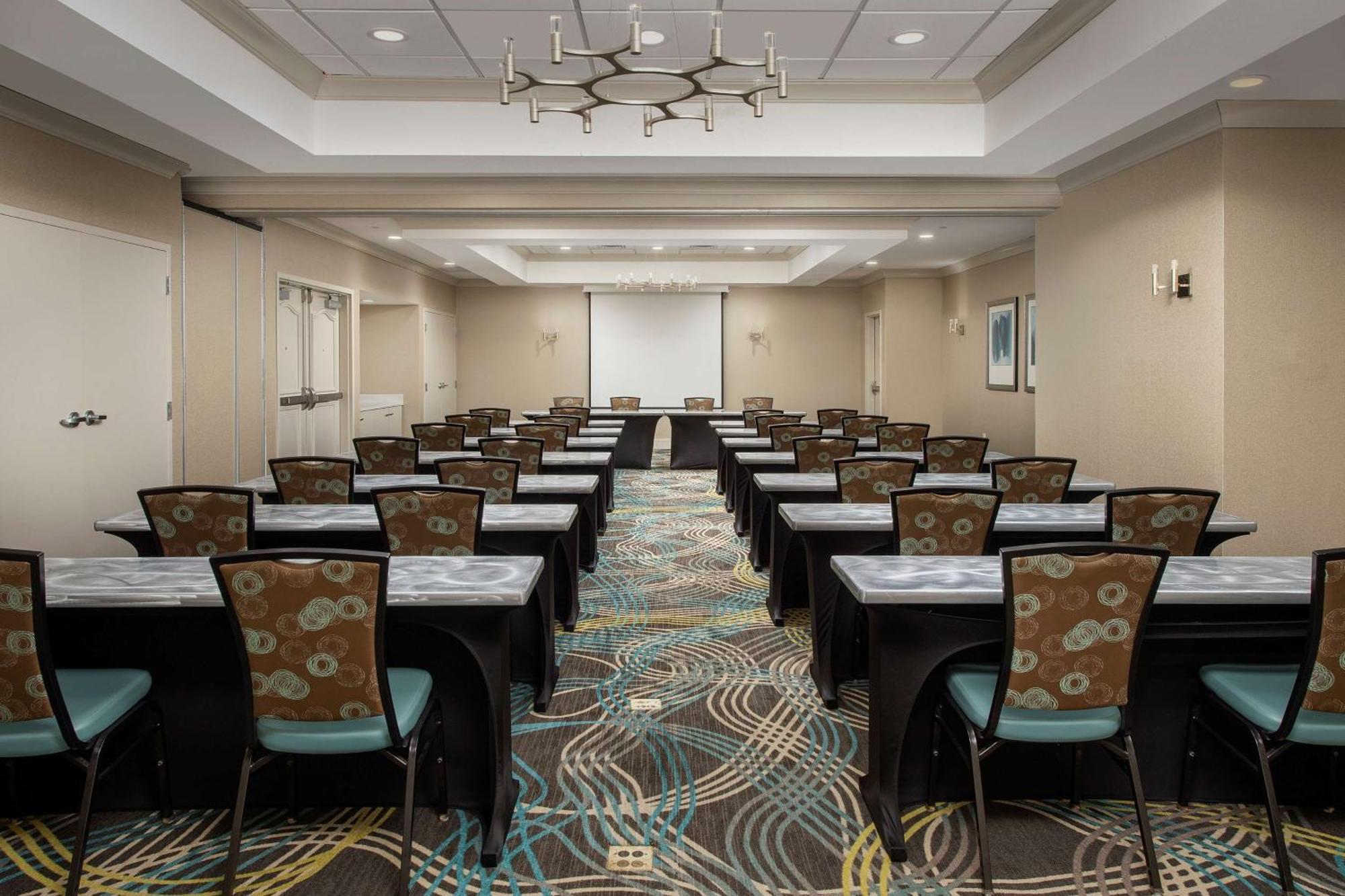 Hilton Garden Inn Charlotte/Mooresville Esterno foto