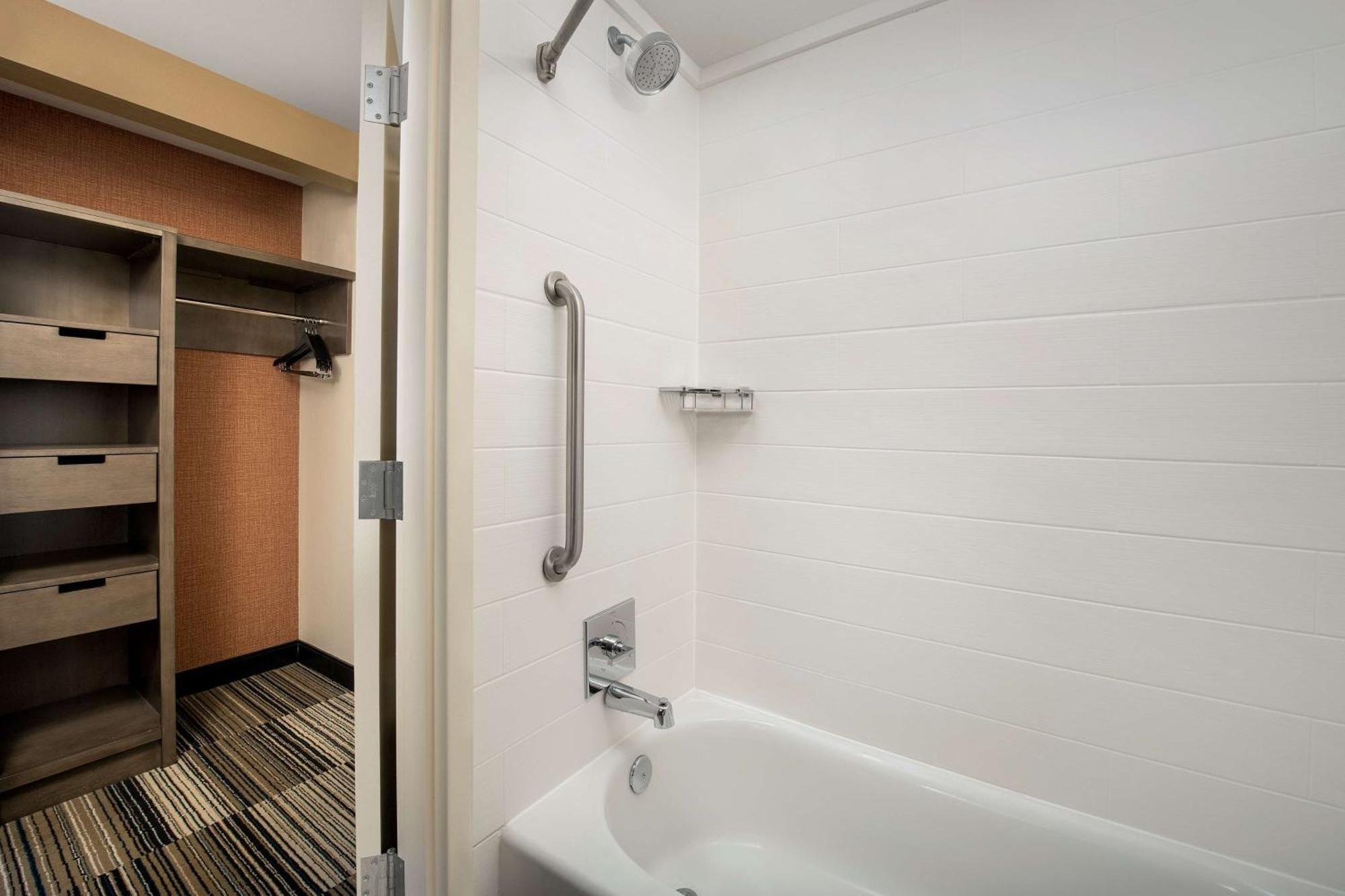 Hilton Garden Inn Charlotte/Mooresville Esterno foto