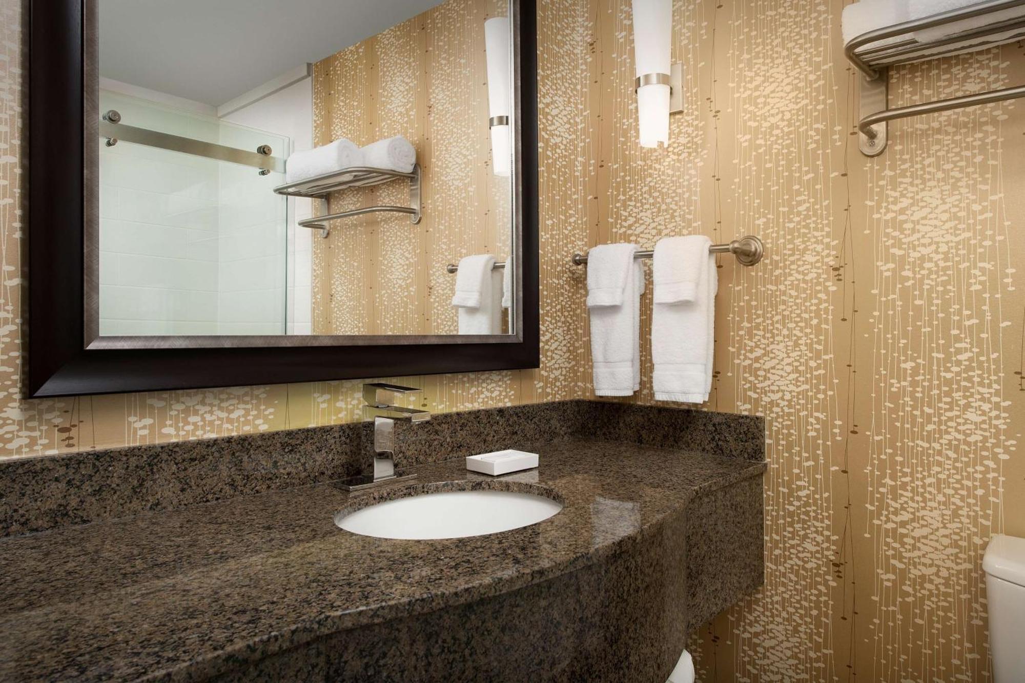 Hilton Garden Inn Charlotte/Mooresville Esterno foto